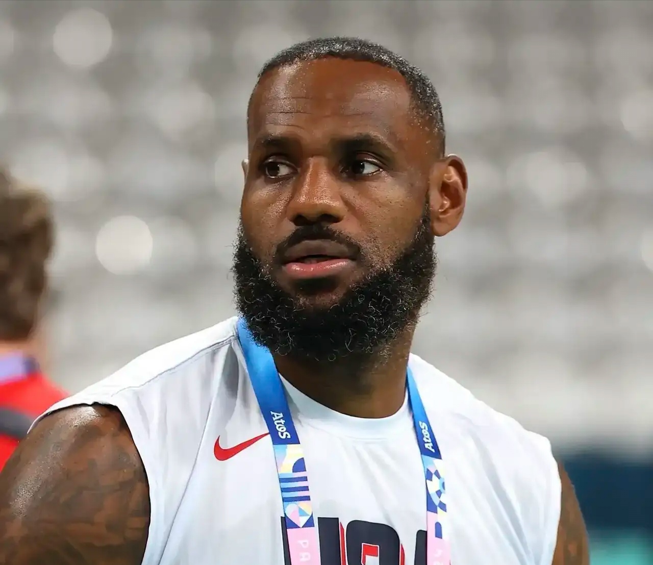 黑白体育直播-詹姆斯新星逆转表现惊艳，塞尔维亚队未来可期！的简单介绍