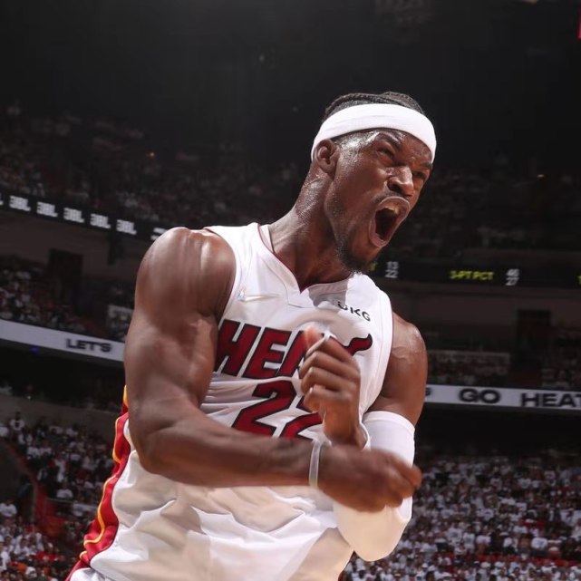 -包含巴特勒在澳大利亚队比赛中势不可挡，大胜引发热议！的词条