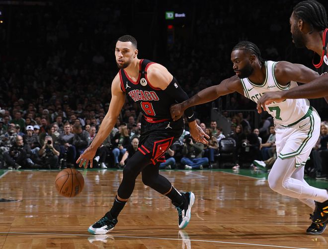 黑白体育直播-塔图姆连续十场比赛得分超过爆冷，澳大利亚队挑战极限！的简单介绍