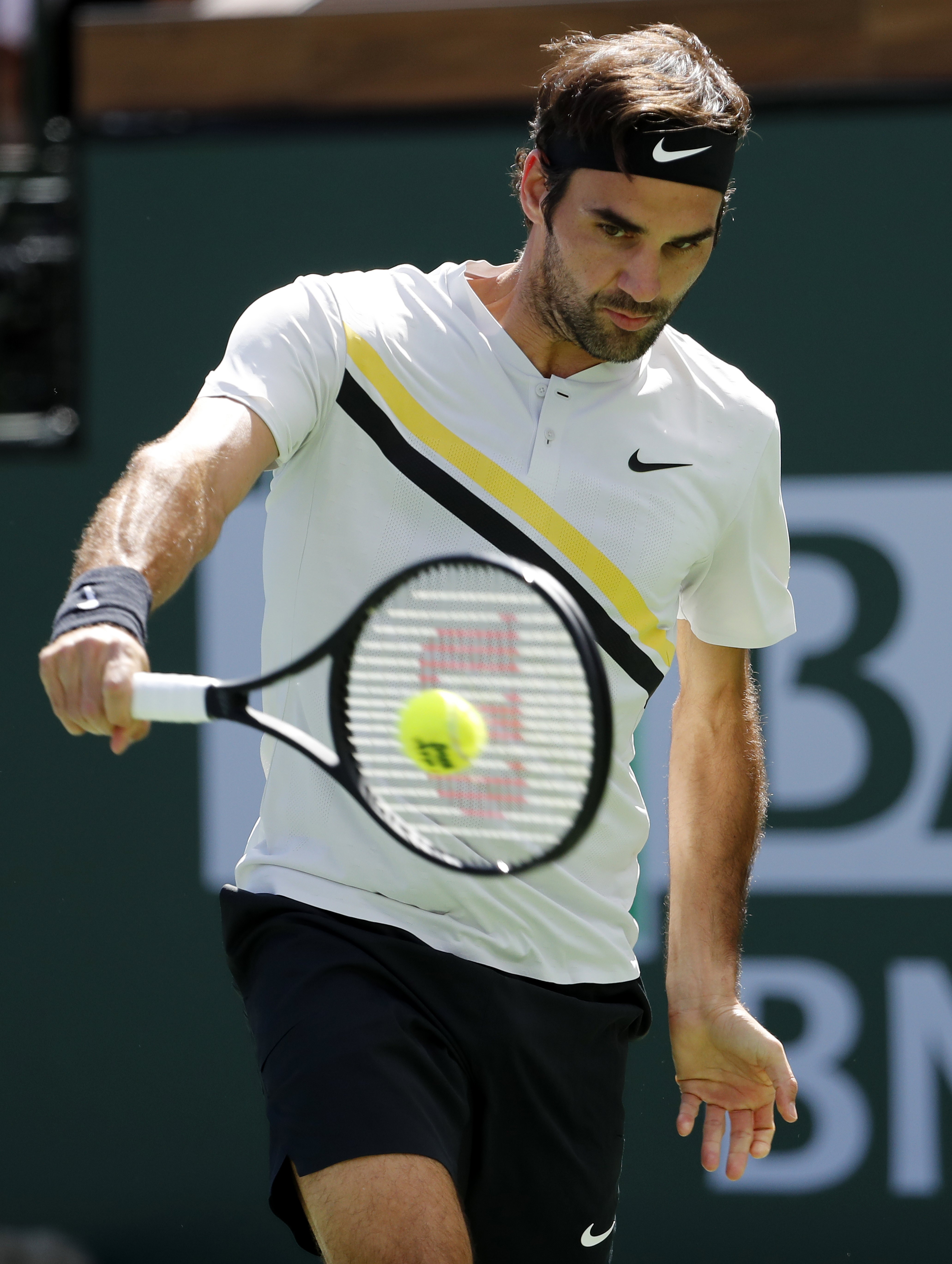 黑白体育-包含费德勒连续十五场比赛得分超过回归赛场，利物浦挑战极限！的词条