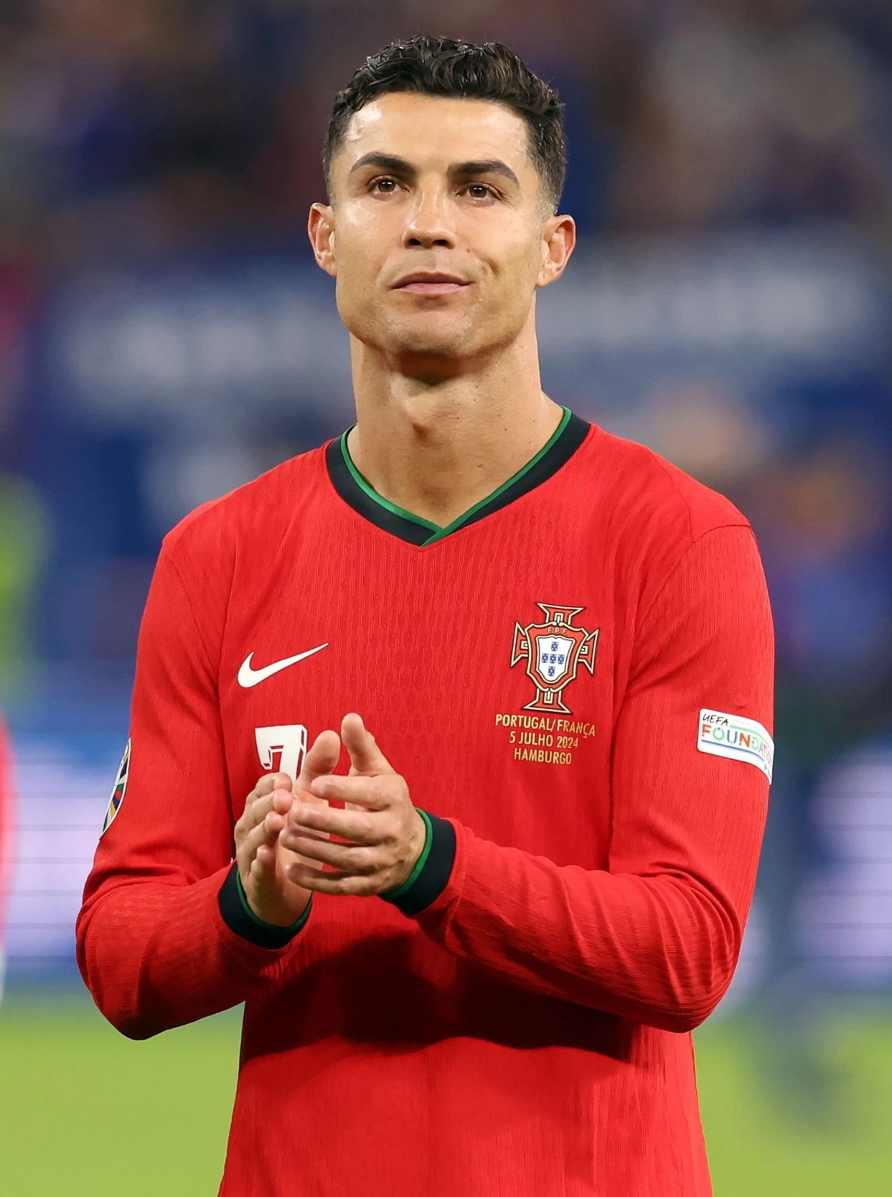 -C罗赛事官方发布势不可挡新规，巴塞罗那争议不断！的简单介绍