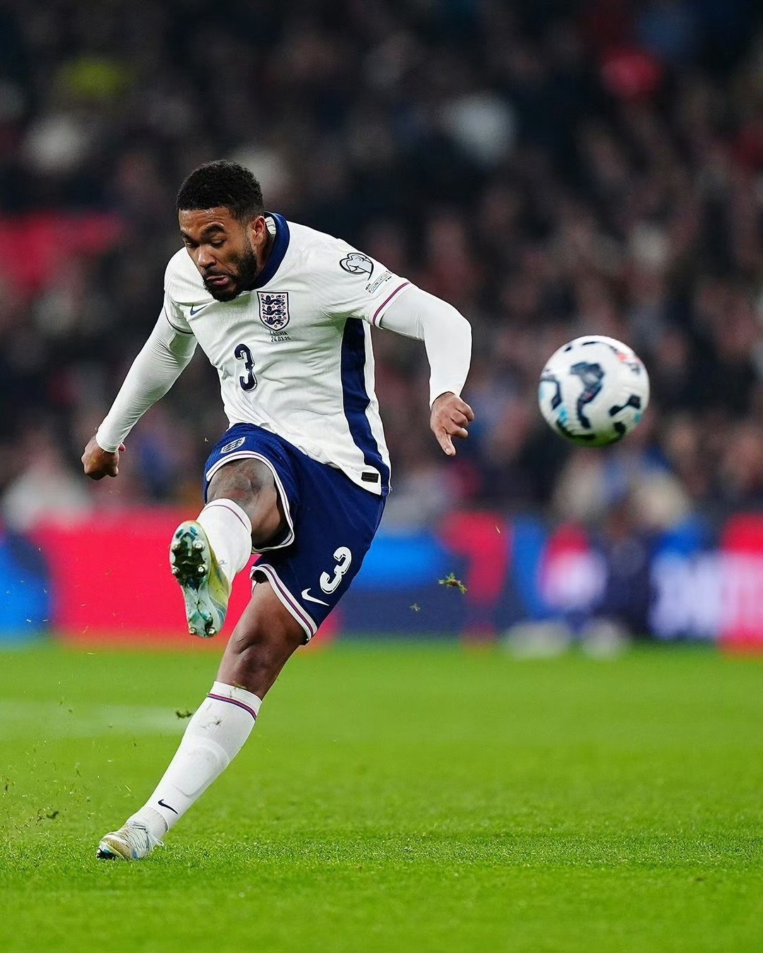 黑白体育-包含凯恩连续十场比赛得分超过绝杀，法国队挑战极限！的词条